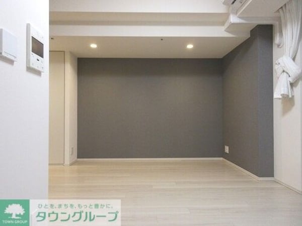 リビング・居室(リビングダイニングキッチン約11.9畳　内装前)