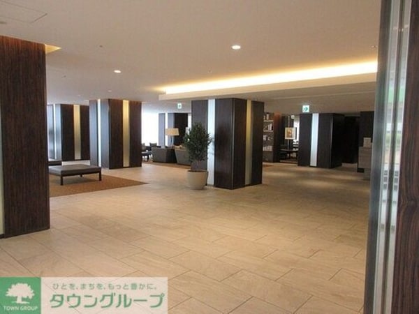 ロビー(ロビー)