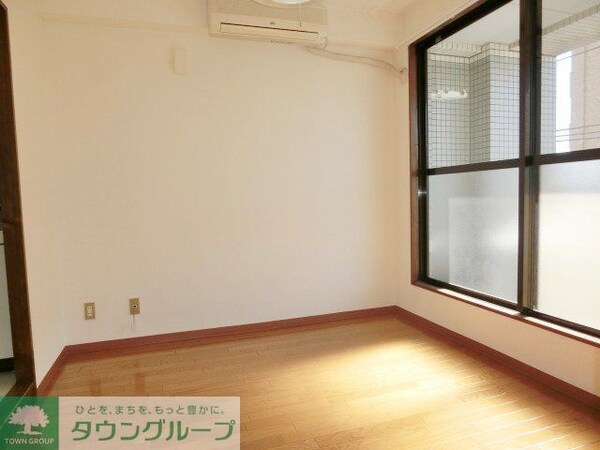 リビング・居室(お問合せはタウンハウジングまで！※現地待合わせ相談可能)