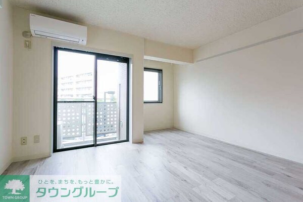 リビング・居室(現地待ち合わせ歓迎♪お問合せはタウンハウジング千葉店まで！)