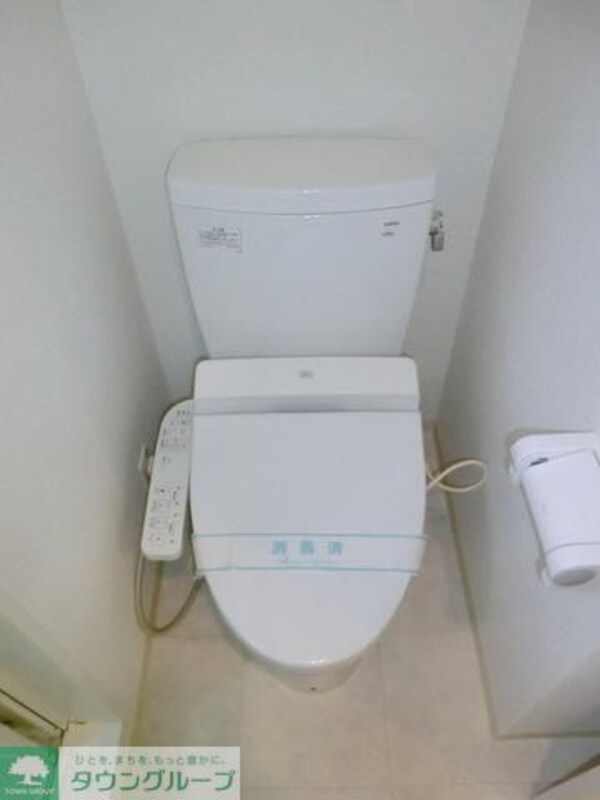 トイレ(洗浄機能付きの便座です)