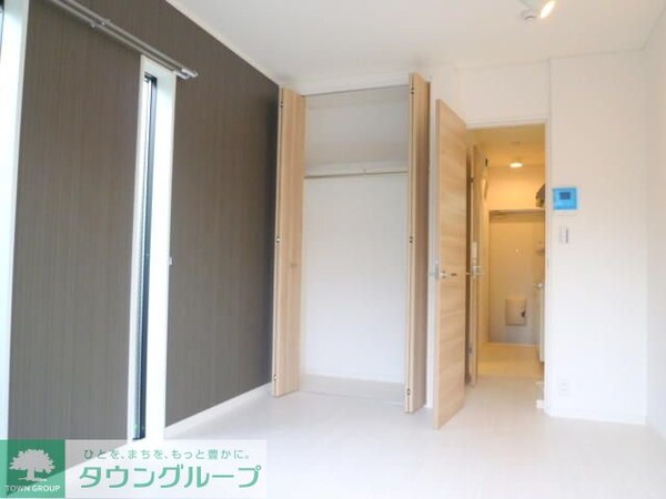 寝室(お問合せは【タウンハウジング】まで！※現地待合わせ相談可！)