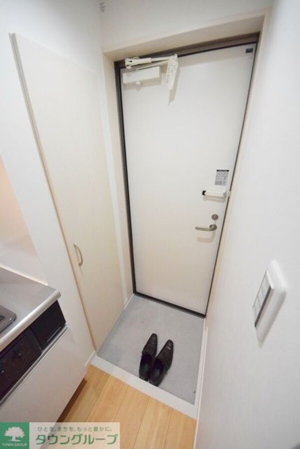 玄関(同タイプ別部屋参照写真です。お部屋探しはタウンハウジング蘇…)