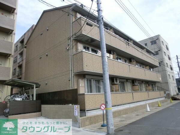 外観(１階は防犯シャッター完備です)