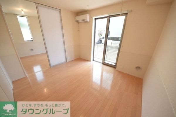 その他室内・内装(１Ｆ角部屋の写真です。)