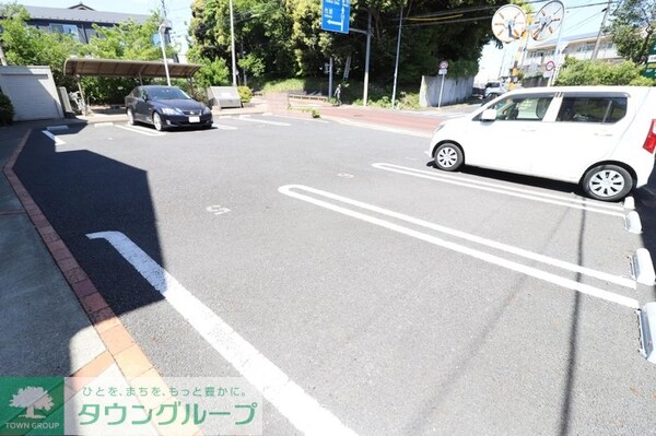 駐車場(お問合せは【タウンハウジング】まで！※現地待合わせ相談可！)