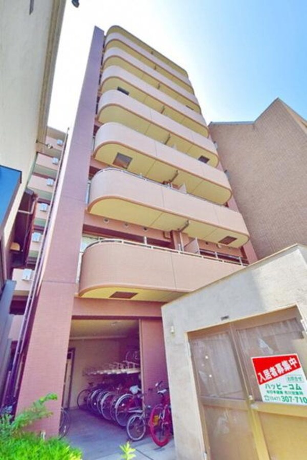 外観(駅徒歩５分　オートロック付きマンション)