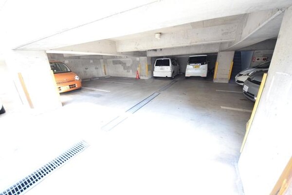 駐車場(お問合せは【タウンハウジング】まで！※現地待合わせ相談可！)