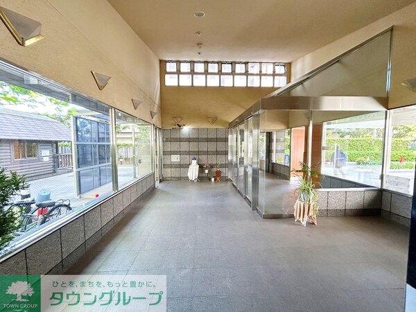ロビー(現地待ち合わせ歓迎♪お問合せはタウンハウジングまで！)