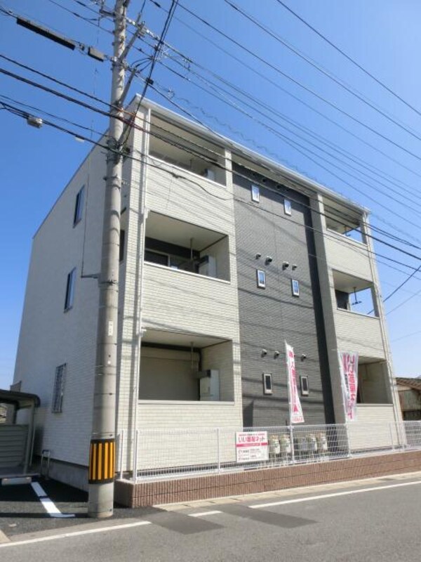 外観(現地待ち合わせ歓迎♪お問合せはタウンハウジングまで！)