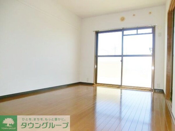 リビング・居室(お問合せはタウンハウジングまで！※現地待合わせ相談可能)