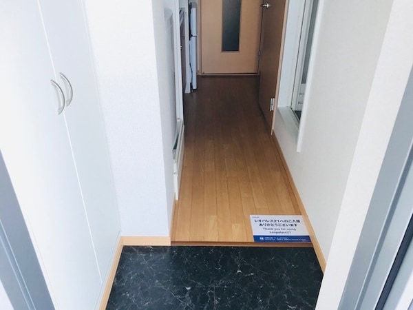 玄関(玄関)