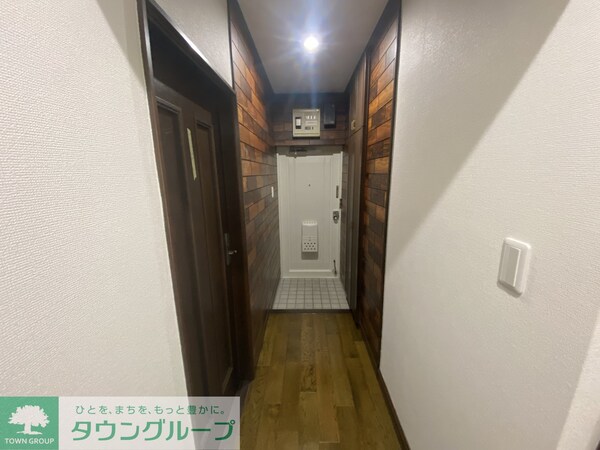 玄関(※施工中※現行優先※)
