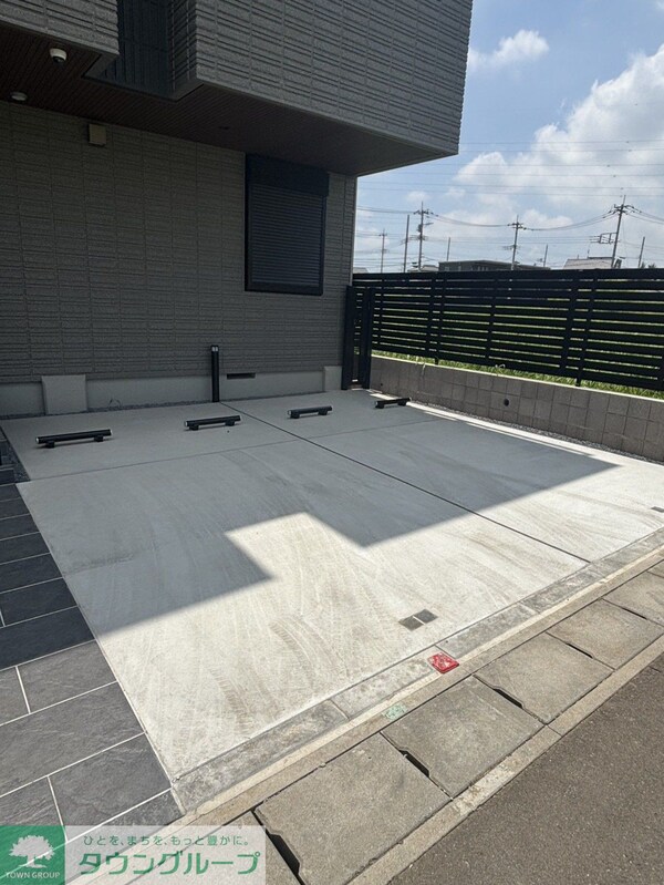 駐車場(駐車場)