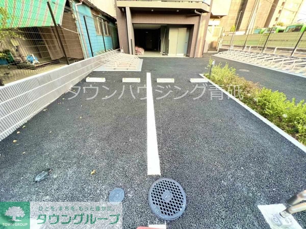 駐車場(駐車場)