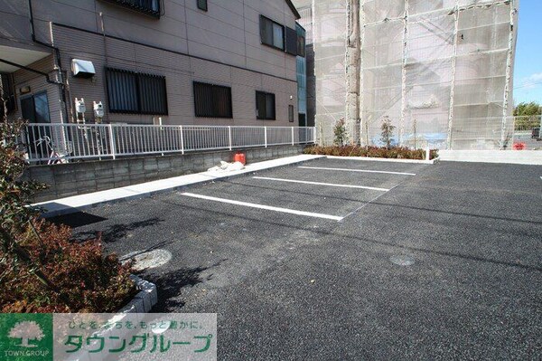 駐車場(駐車場)