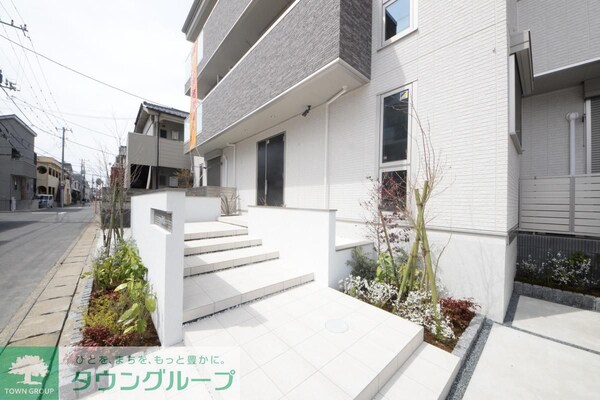 エントランス(エントランス)