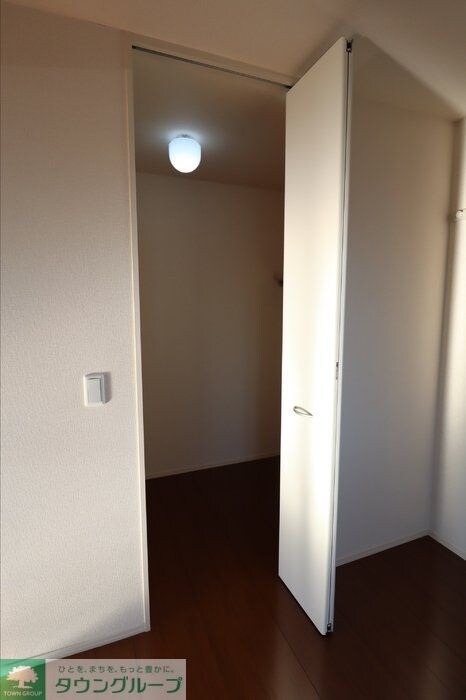 物件内観写真8　(※別号室参考写真です)