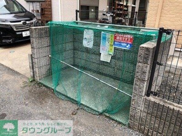 共有部分(ゴミ集積所)