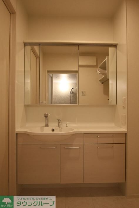 物件内観写真5　(洗面)