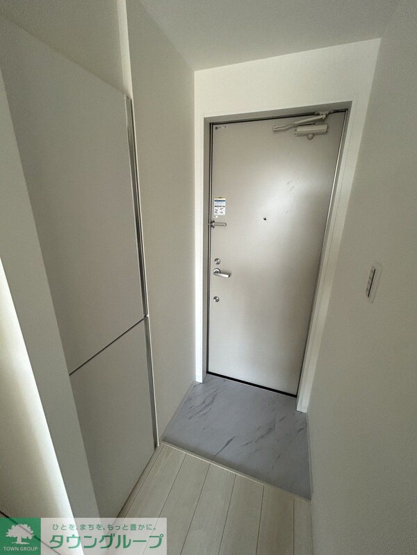 玄関(※ショールーム部屋　203号)