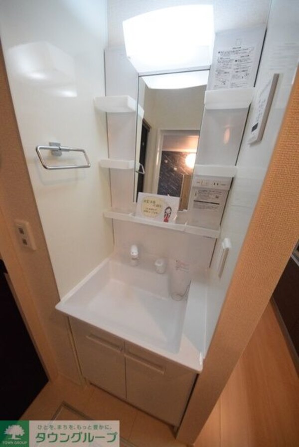 洗面(シャンプードレッサー)