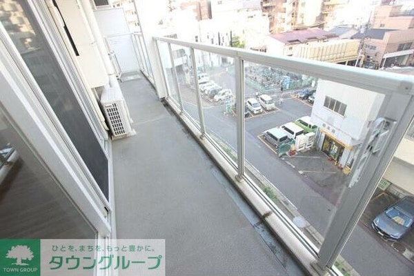 バルコニー