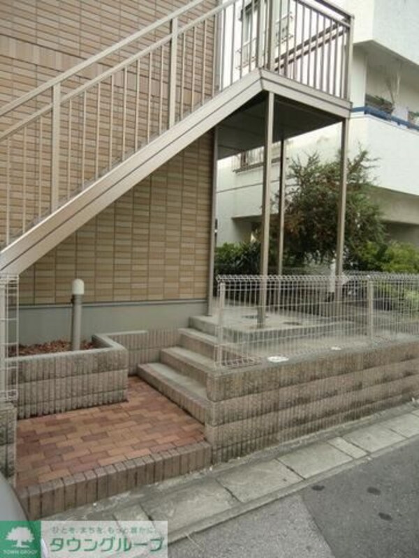 エントランス(お部屋へのエントランス)