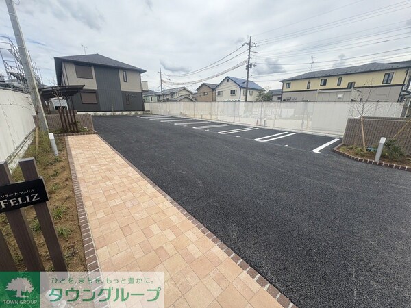 駐車場(駐車場)