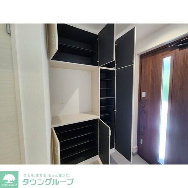 玄関(玄関収納)