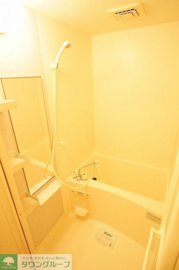 バス／シャワールーム等(※別号室参考写真です)