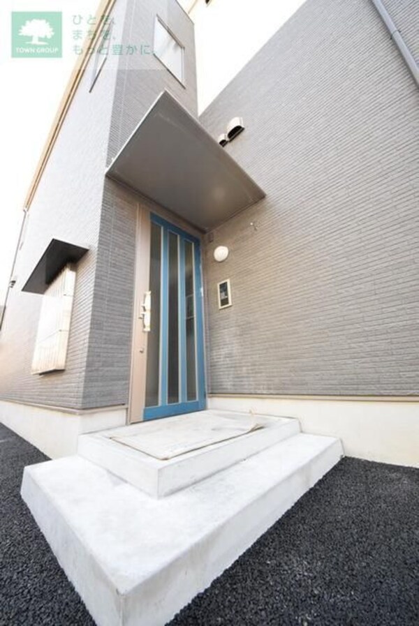 エントランス(プライバシーを守るオートロックのエントランス)