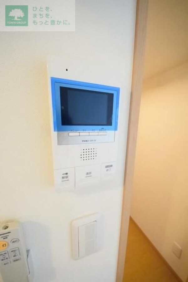 セキュリティ(モニター付きインターフォンです)