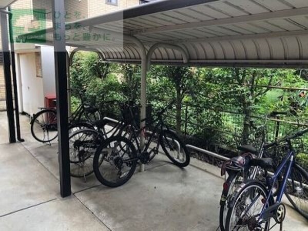 共有部分(駐輪場)
