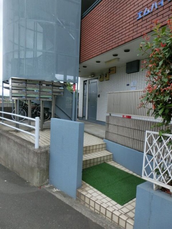 エントランス(エントランス入口)