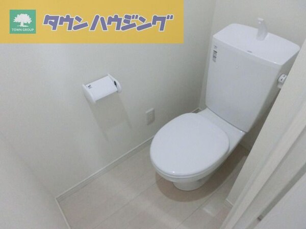 トイレ(清潔感ありますね)