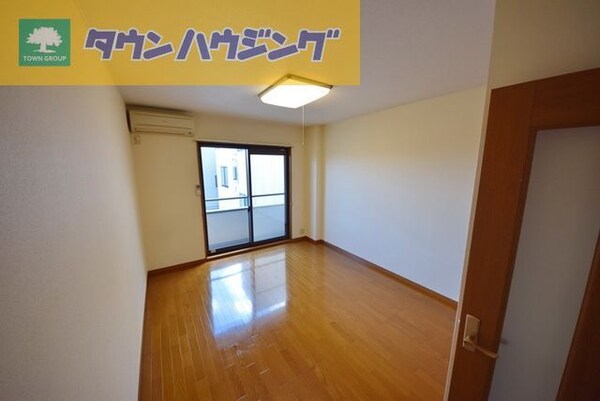 その他室内・内装(角部屋は２面採光です。お問合せはタウンハウジングまで！)