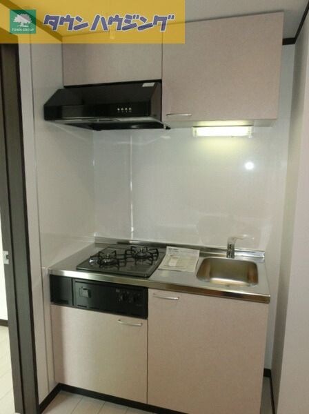 物件内観写真3　(２口ガスシステムキッチン)