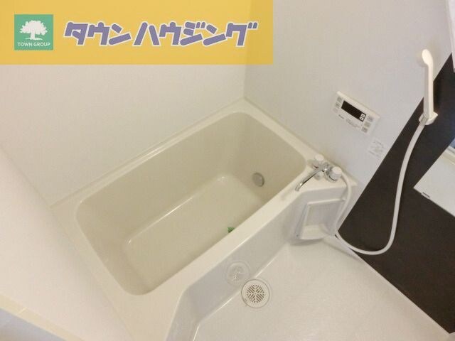 物件内観写真4　(追焚完備)