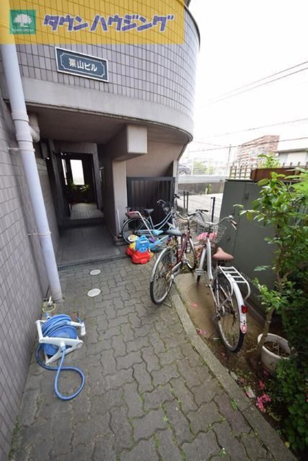 エントランス(エントランス)