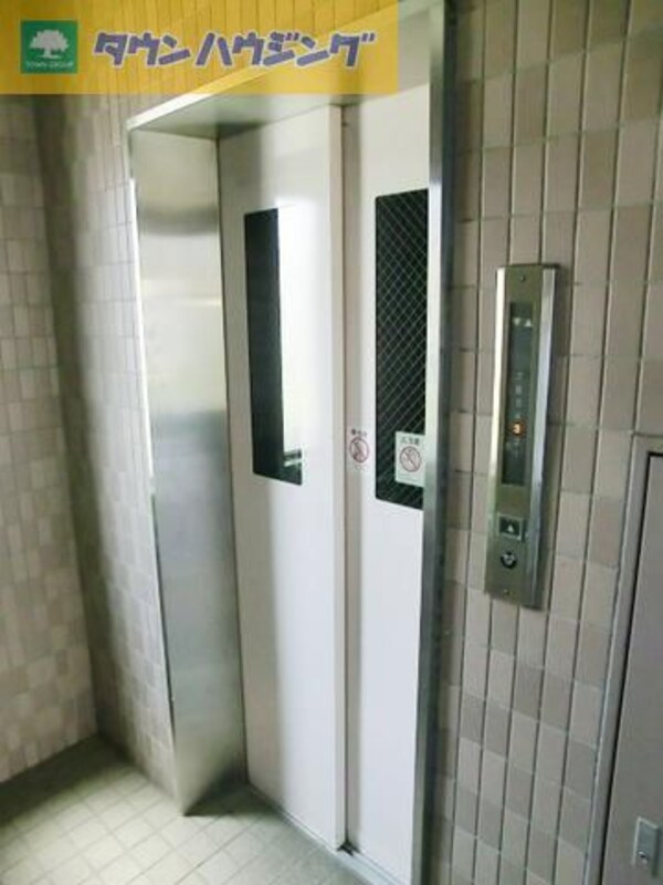 共有部分(エレベーター完備です)