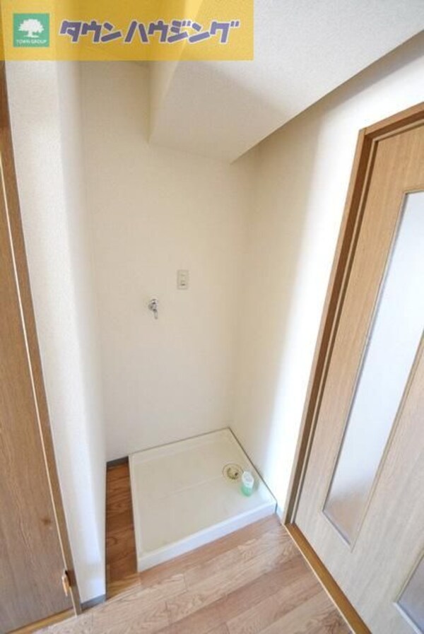 設備(室内洗濯機置き場)