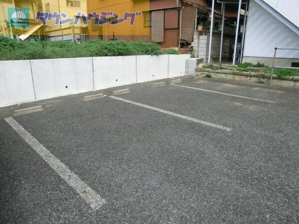 共有部分(駐車場)