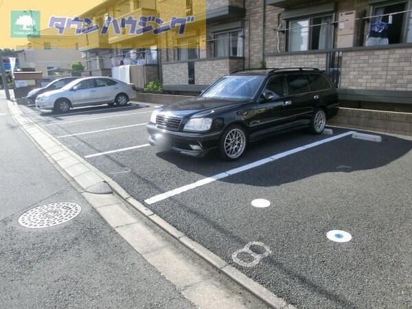 駐車場(現地待ち合わせ歓迎♪お問合せはタウンハウジング千葉店まで！)