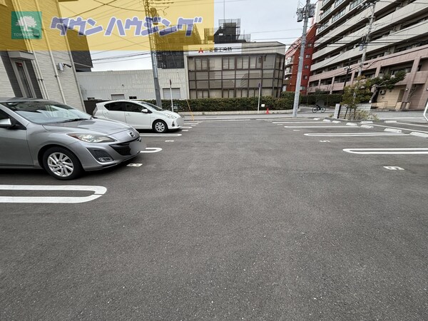 駐車場(現地待ち合わせ歓迎♪お問合せはタウンハウジング千葉店まで！)