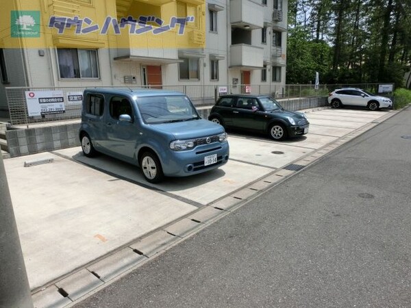 駐車場(現地待ち合わせ歓迎♪お問合せはタウンハウジング千葉店まで！)