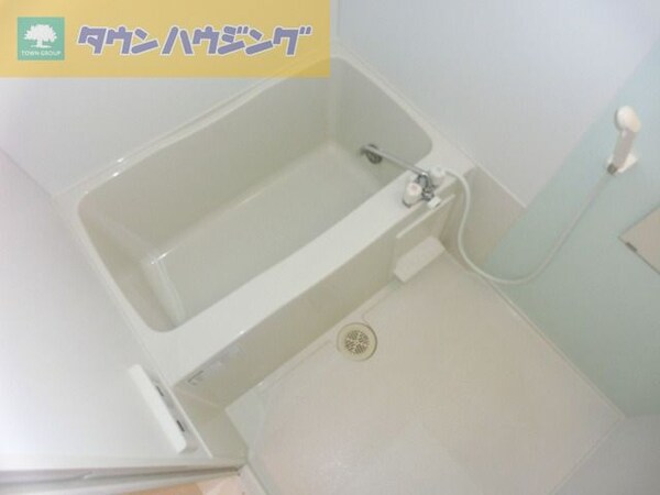 バス／シャワールーム等(追い焚き付き浴室)