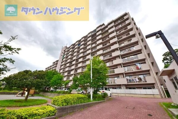 外観(大規模な分譲タイプのマンション)