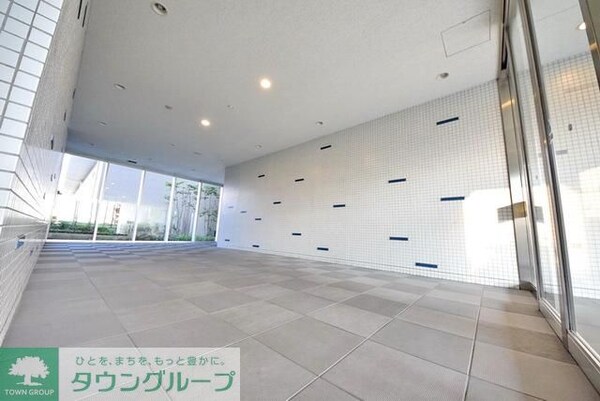 エントランス(お問合せは【タウンハウジング】まで！※現地待合わせ相談可！)