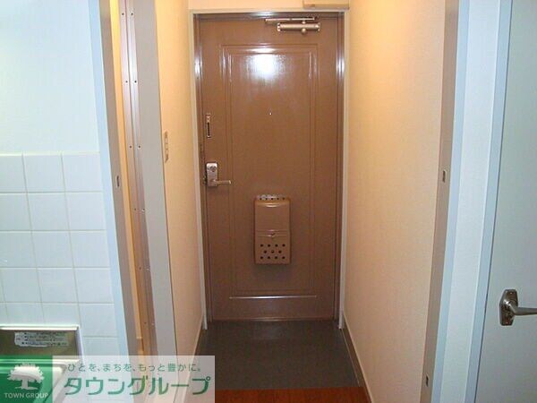 玄関(お問合せはタウンハウジングまで！※現地待合わせ相談可能)